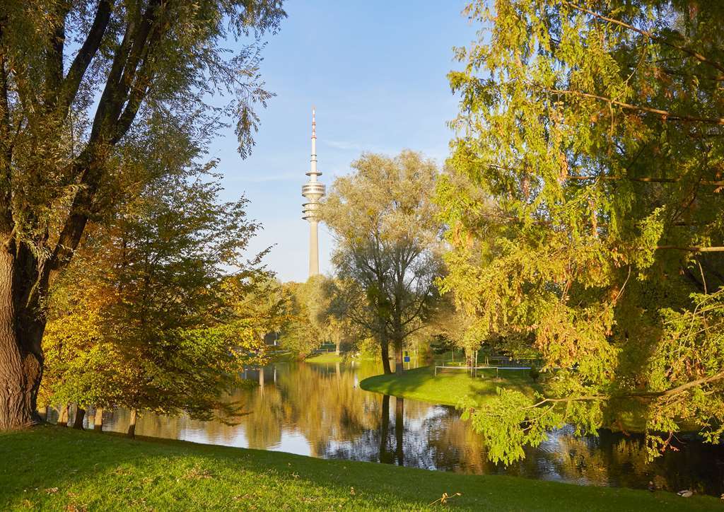 Living Am Olympiapark Aparthotel Munich